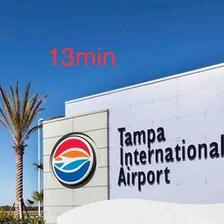 Grey Novo Studio + Free-Parking&Wifi Tampa Esterno foto